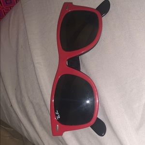 Classic Wayfarer Ray Ban Sunglasses